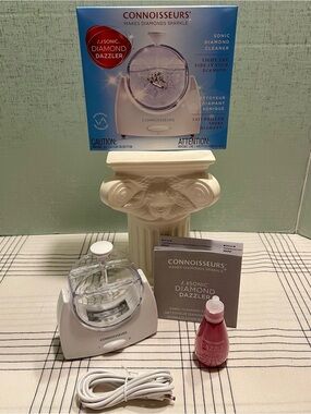NEW IN BOX Connoisseurs Lasonic Diamond Dazzler ULTRASONIC JEWELRY CLEANER